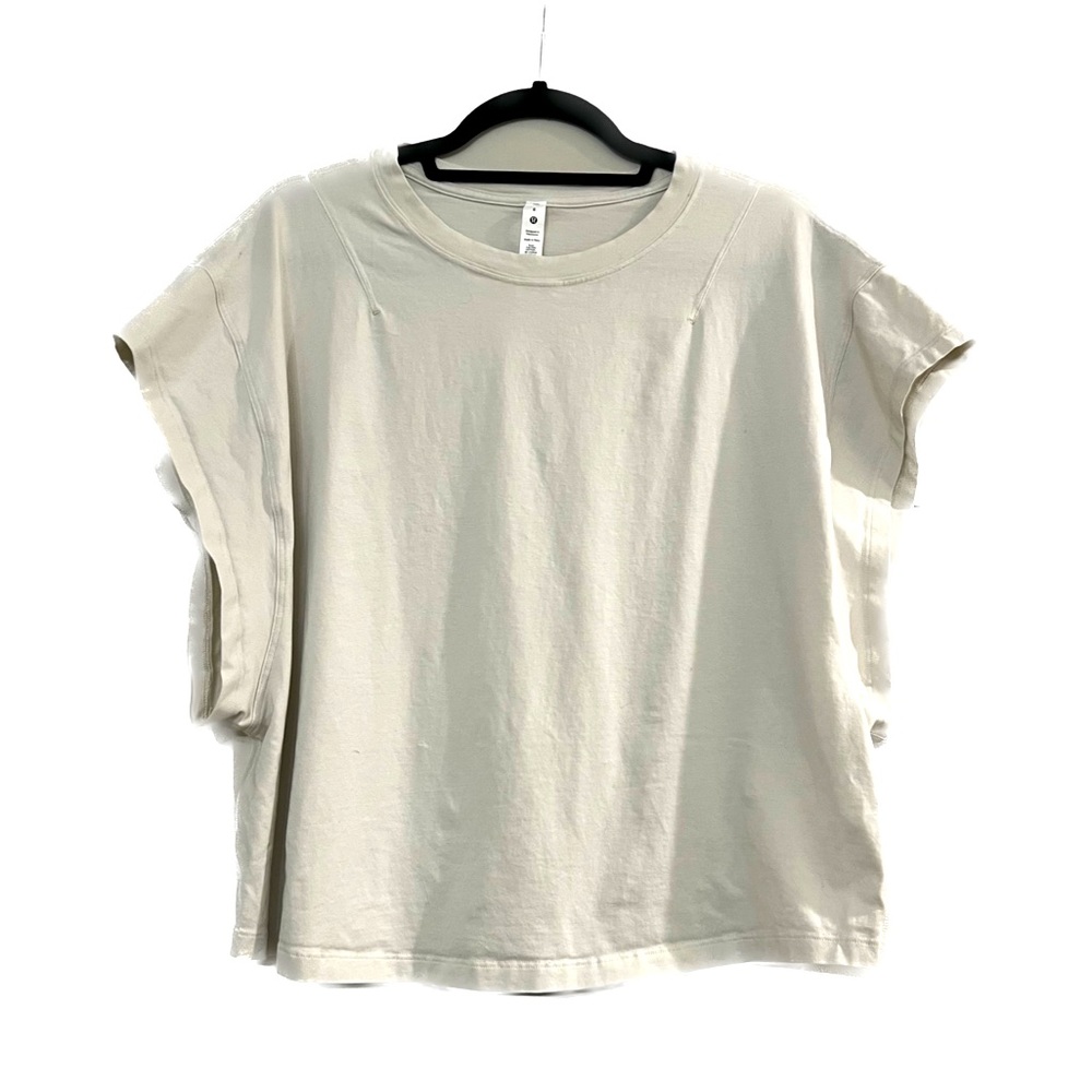 Lululemon Stretch Cropped T Shirt